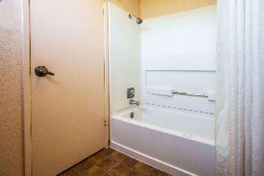 photo-1