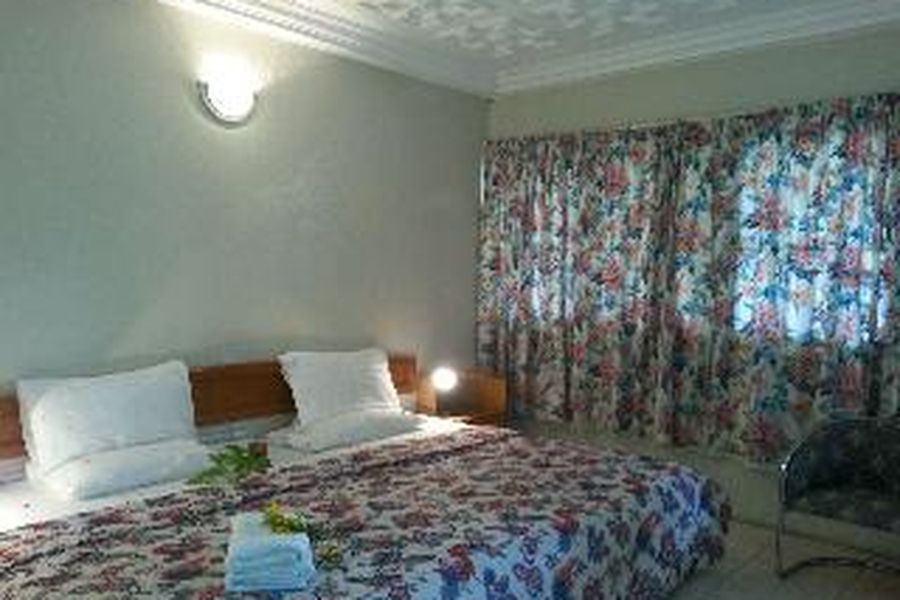 photo-0