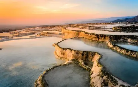 Tour privado em Pamukkale e Hierápolis com almoço