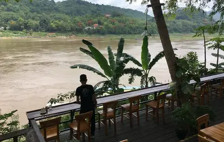Recorrido gastronómico en bicicleta por Luang Prabang