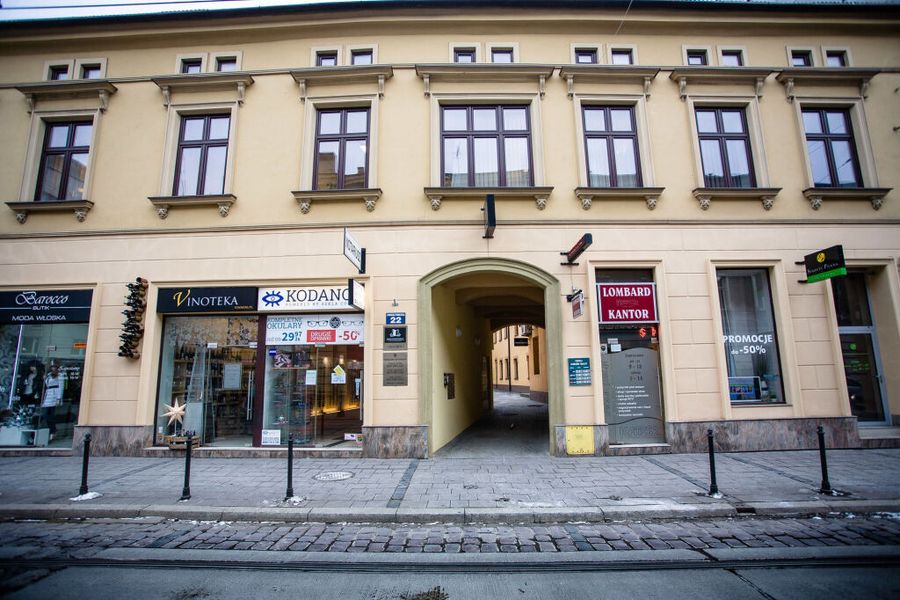 photo-0