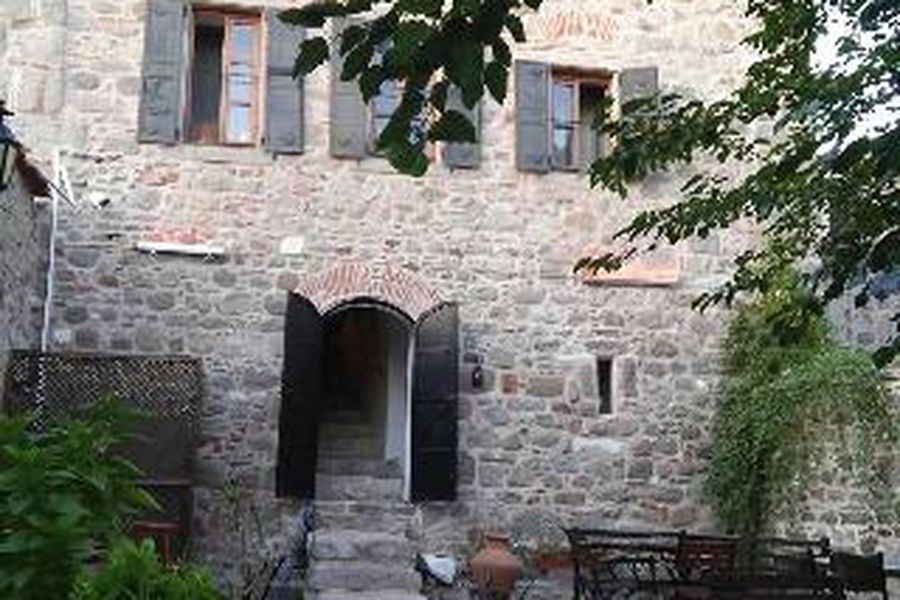 photo-1