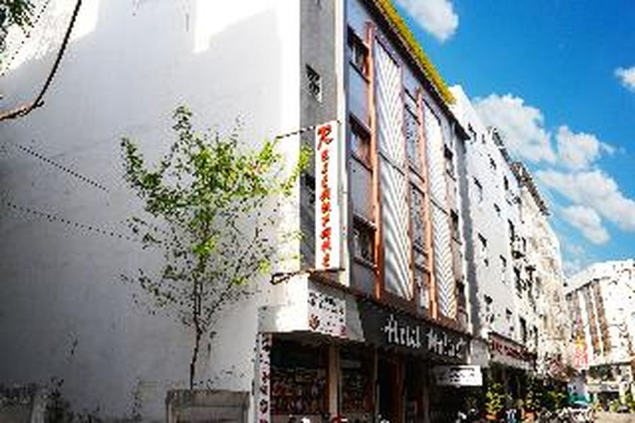 photo-0