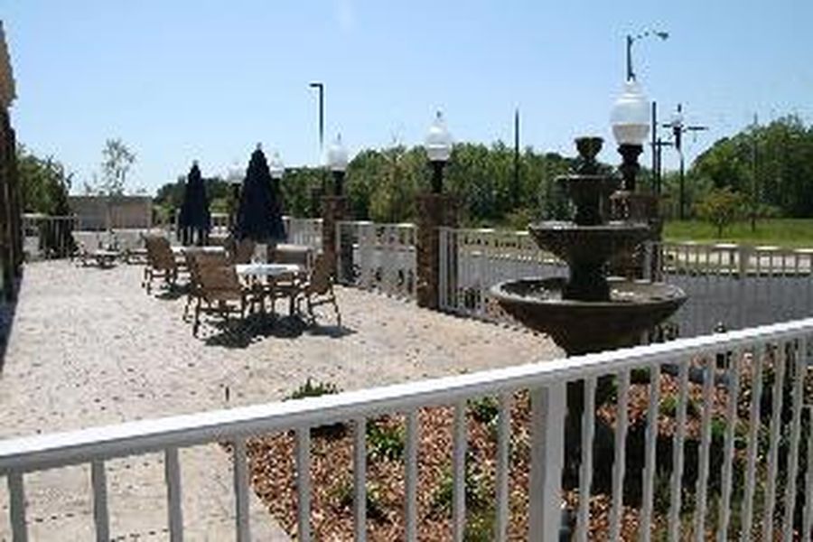 photo-1