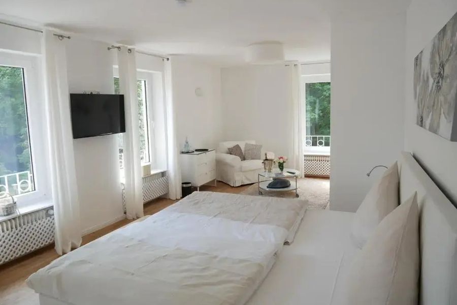 photo-1