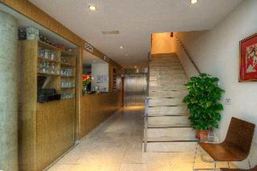 photo-0