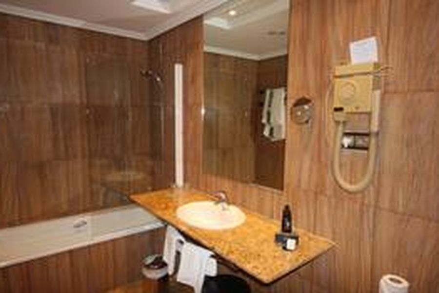 photo-1