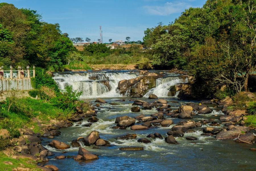 Rejunte sujo, registros emperrando – Foto de Hotel Recanto da Cachoeira,  Socorro - Tripadvisor