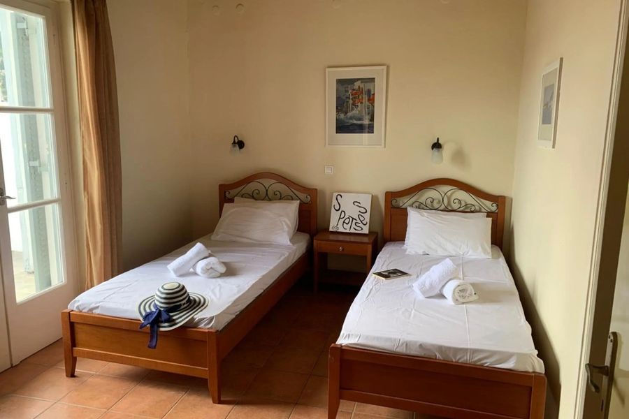 photo-1