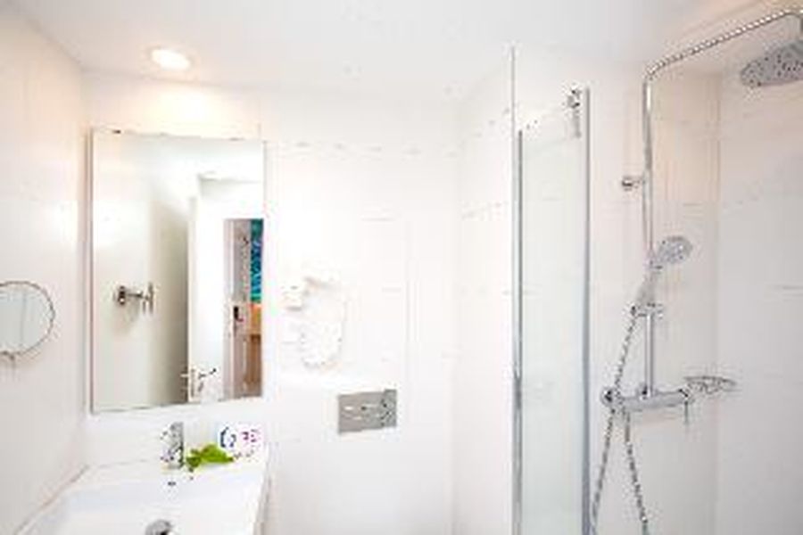 photo-1