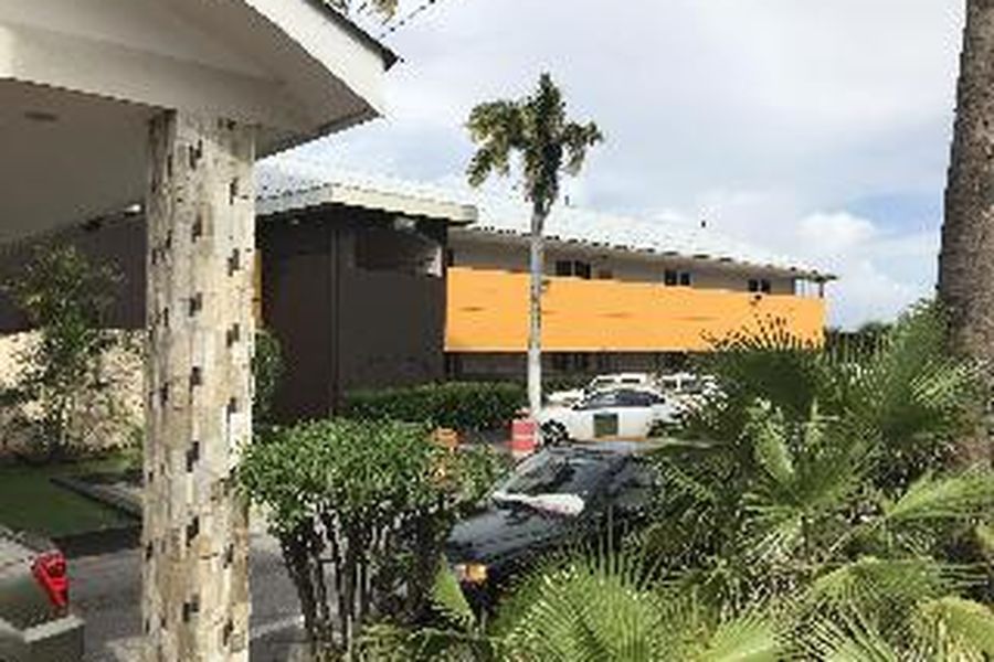 photo-1