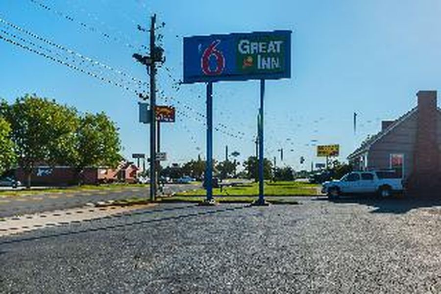 photo-1