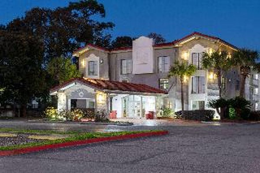 photo-1