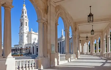 Viagem de ida de Lisboa a Coimbra com visita a Fátima